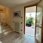 New Garda Golf With Pool And Private Garden Villa