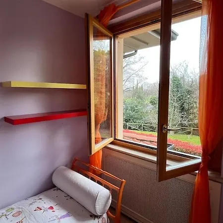 New Garda Golf With Pool And Private Garden Polpenazze del Garda